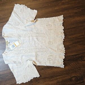 Democracy Cream Shirt NWT Size Small Beautiful Details BOHO Cottagecore Fairy